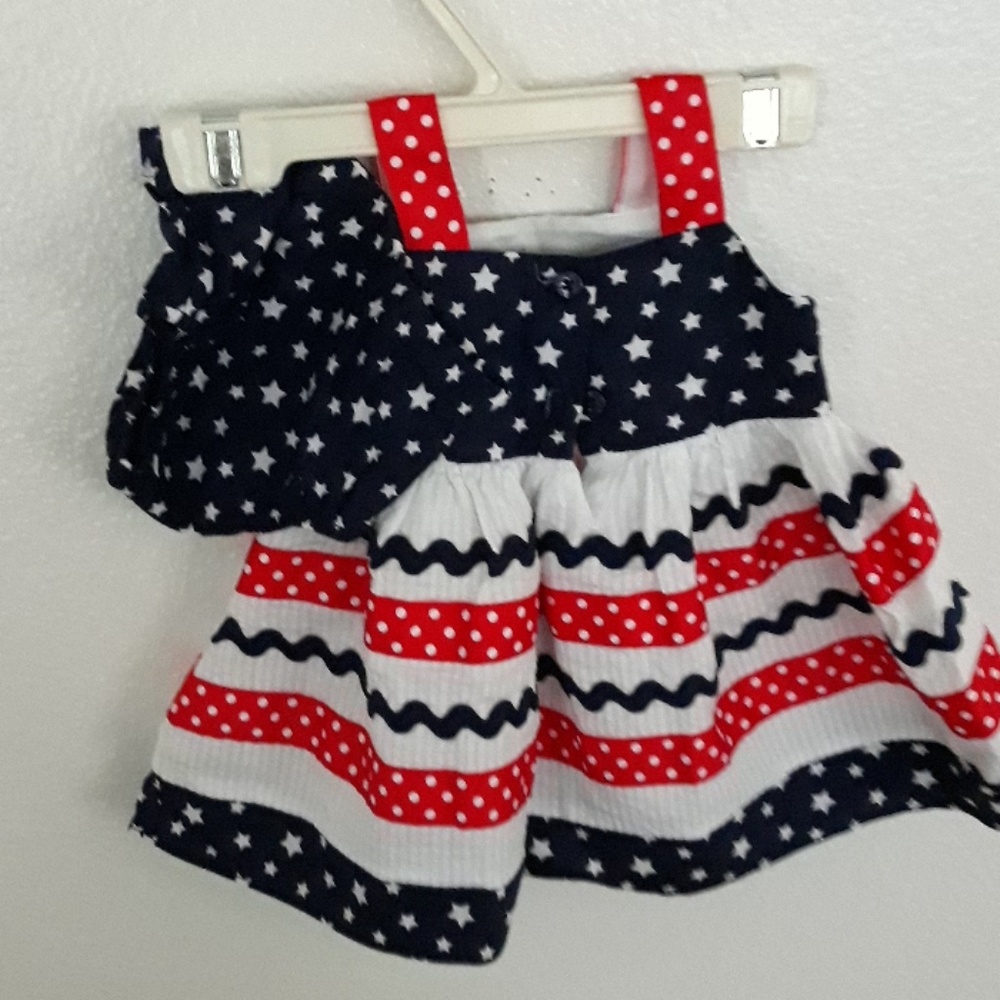 Dress - Picture 2 of 3